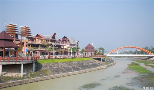 小叮当过桥米线