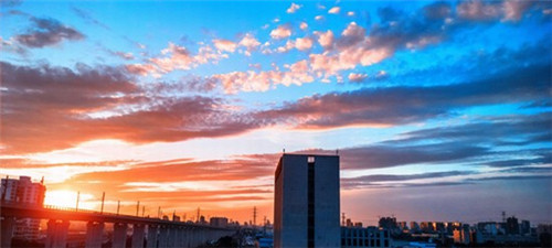 如何经营一家麻辣烫加盟店，火辣椒麻辣烫加盟口碑如何