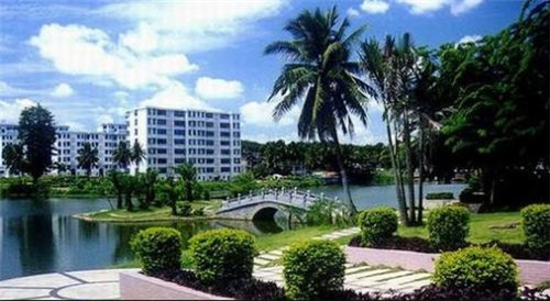 在长垣县开中式快餐加盟店行情如何，长垣县加盟时刻滑板鸡如何选址