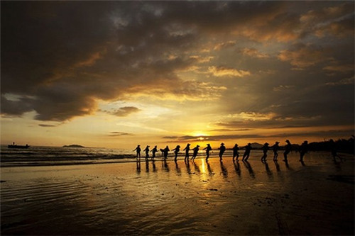 给米呀给米呀贝贝什么歌（给米要给米要是什么歌）